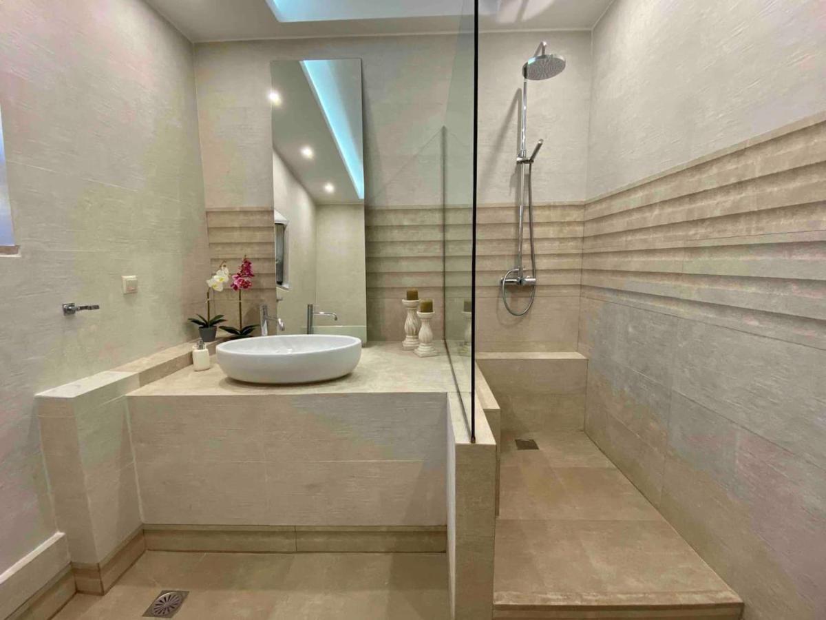 Magnificent, Authentic Private Villa And The Guest House Kardamyli Extérieur photo