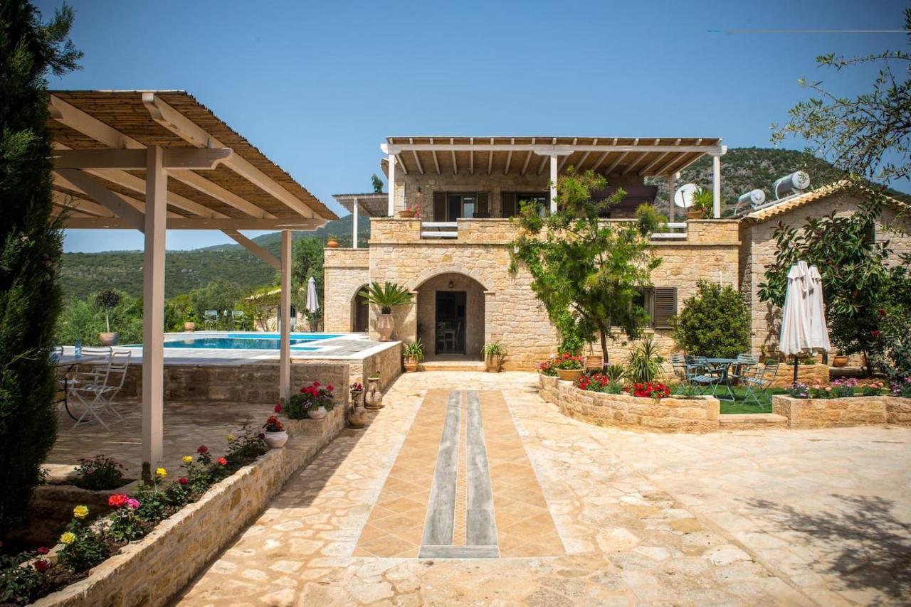 Magnificent, Authentic Private Villa And The Guest House Kardamyli Extérieur photo