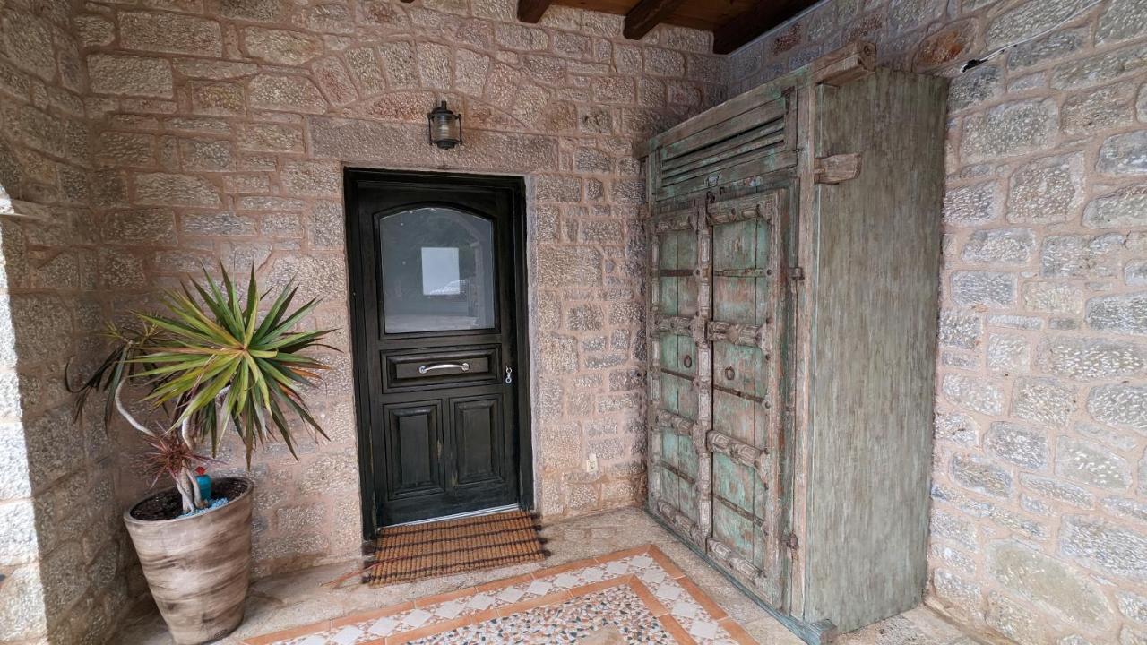 Magnificent, Authentic Private Villa And The Guest House Kardamyli Extérieur photo